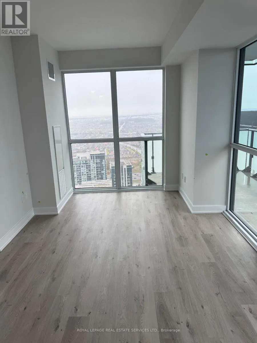 4111 - 430 SQUARE ONE DRIVE