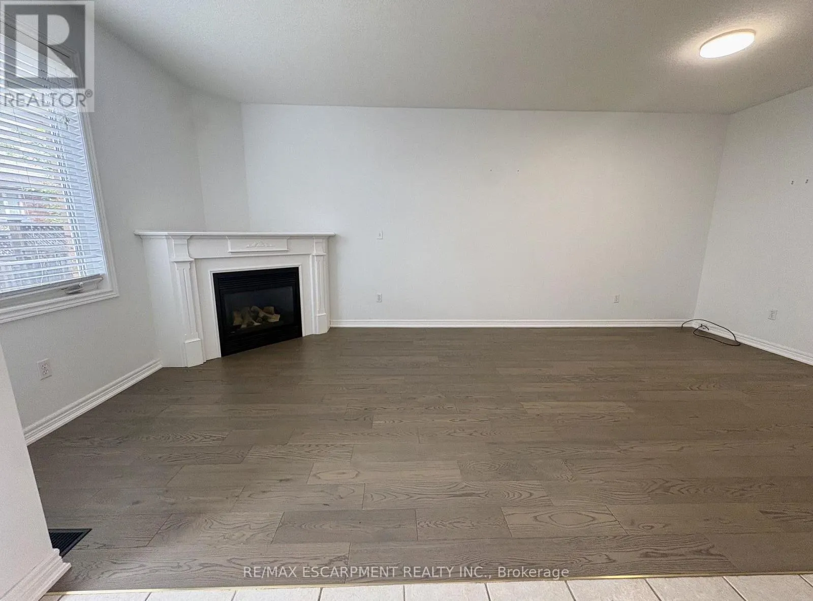 5325 APPLEGARTH DRIVE