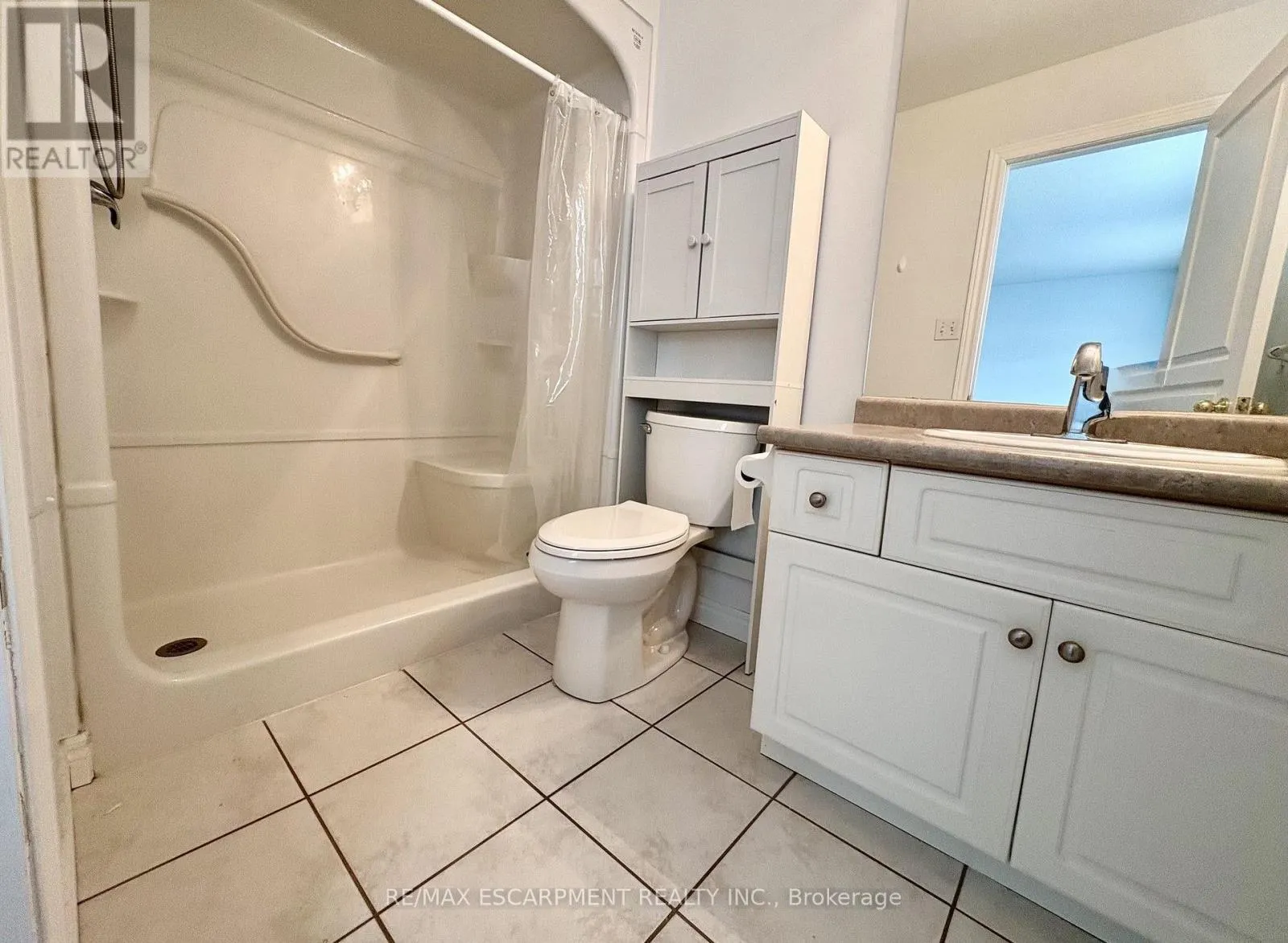 5325 APPLEGARTH DRIVE