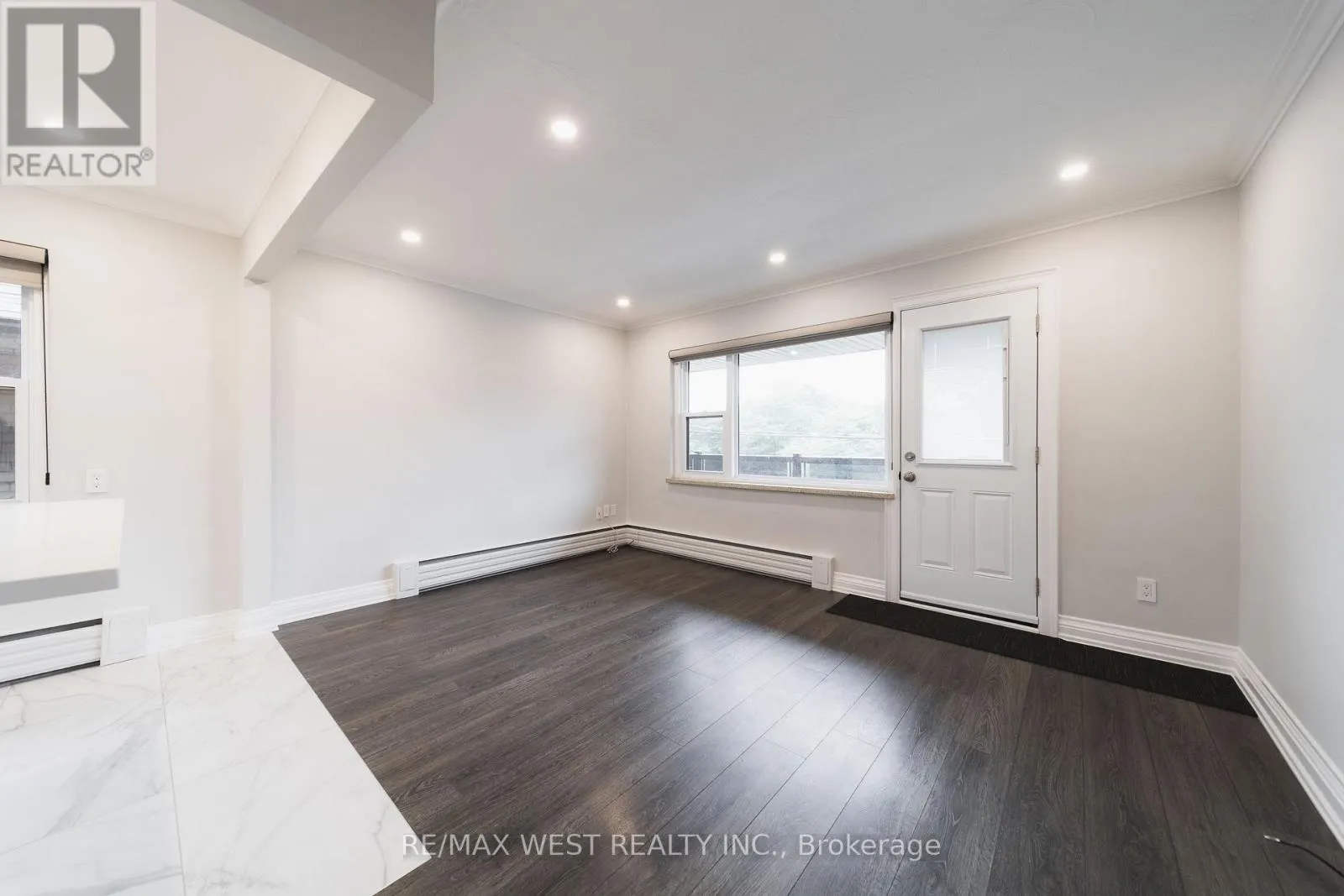 7 - 237 MELROSE STREET