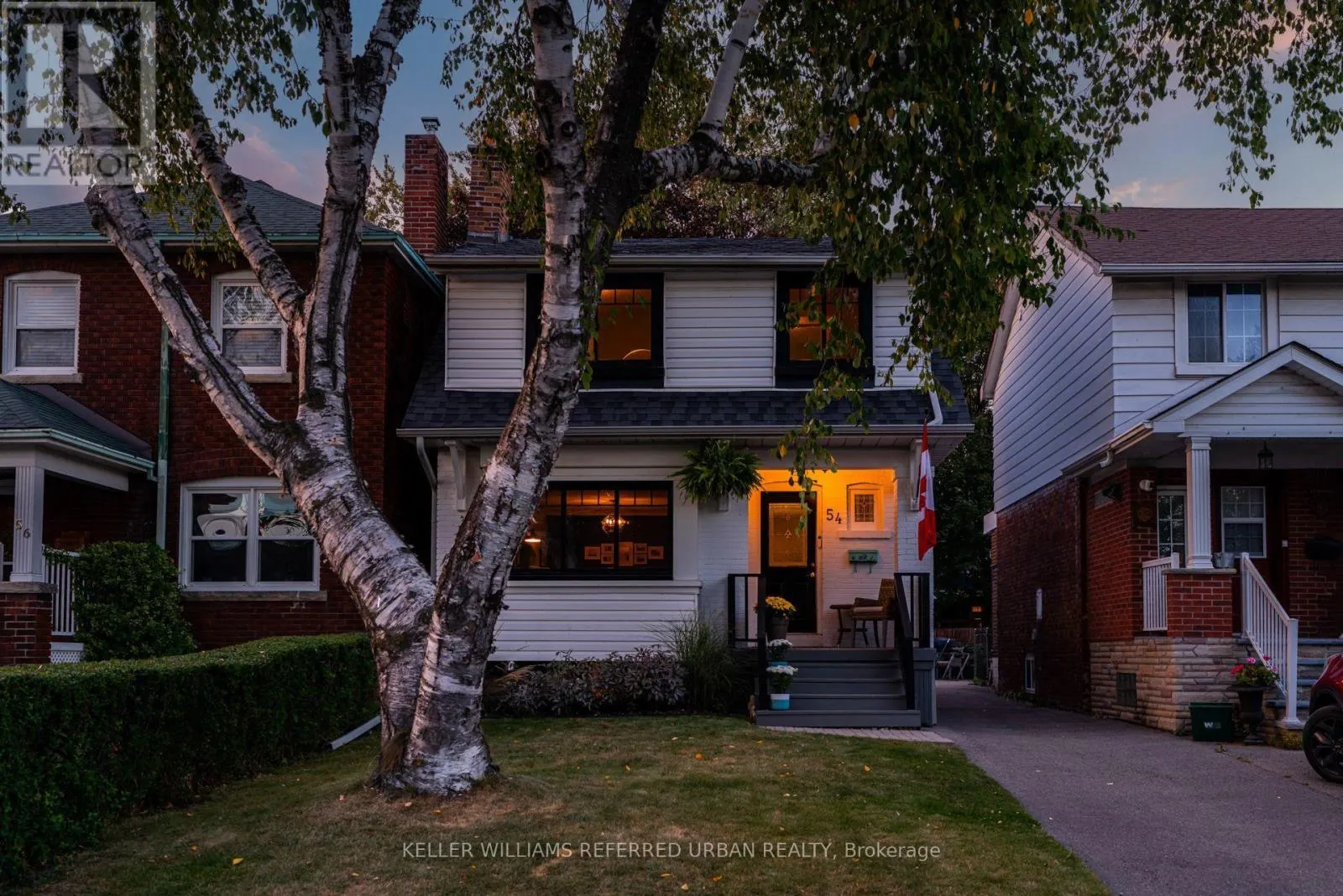 54 ALBANI STREET