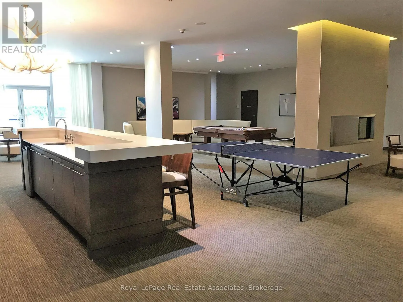 2408 - 2230 LAKE SHORE BOULEVARD W
