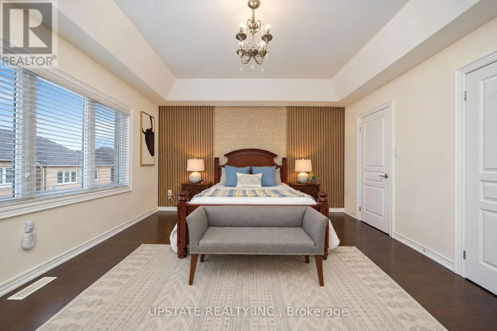 15 CRANWOOD CIRCLE