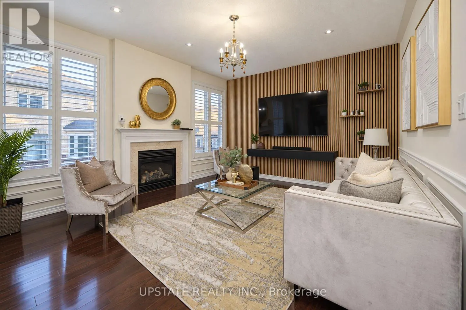 15 CRANWOOD CIRCLE