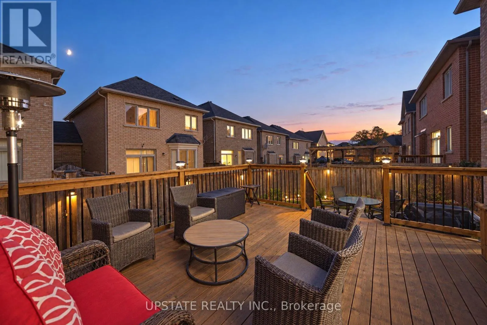 15 CRANWOOD CIRCLE