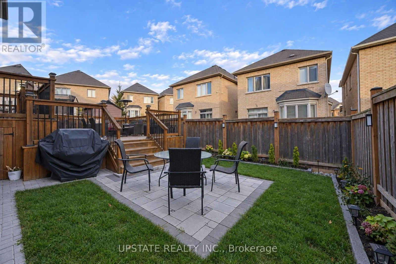 15 CRANWOOD CIRCLE