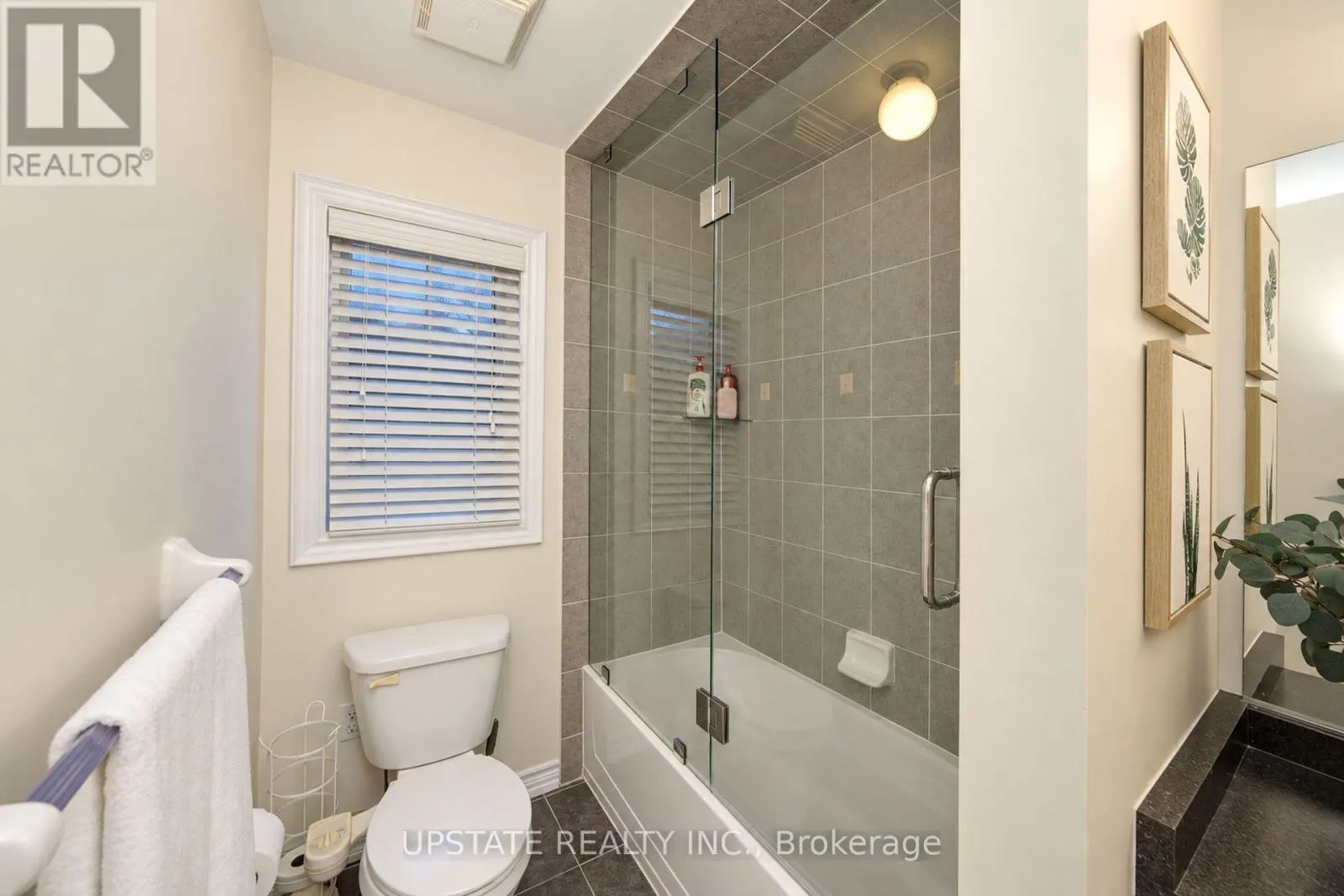 15 CRANWOOD CIRCLE