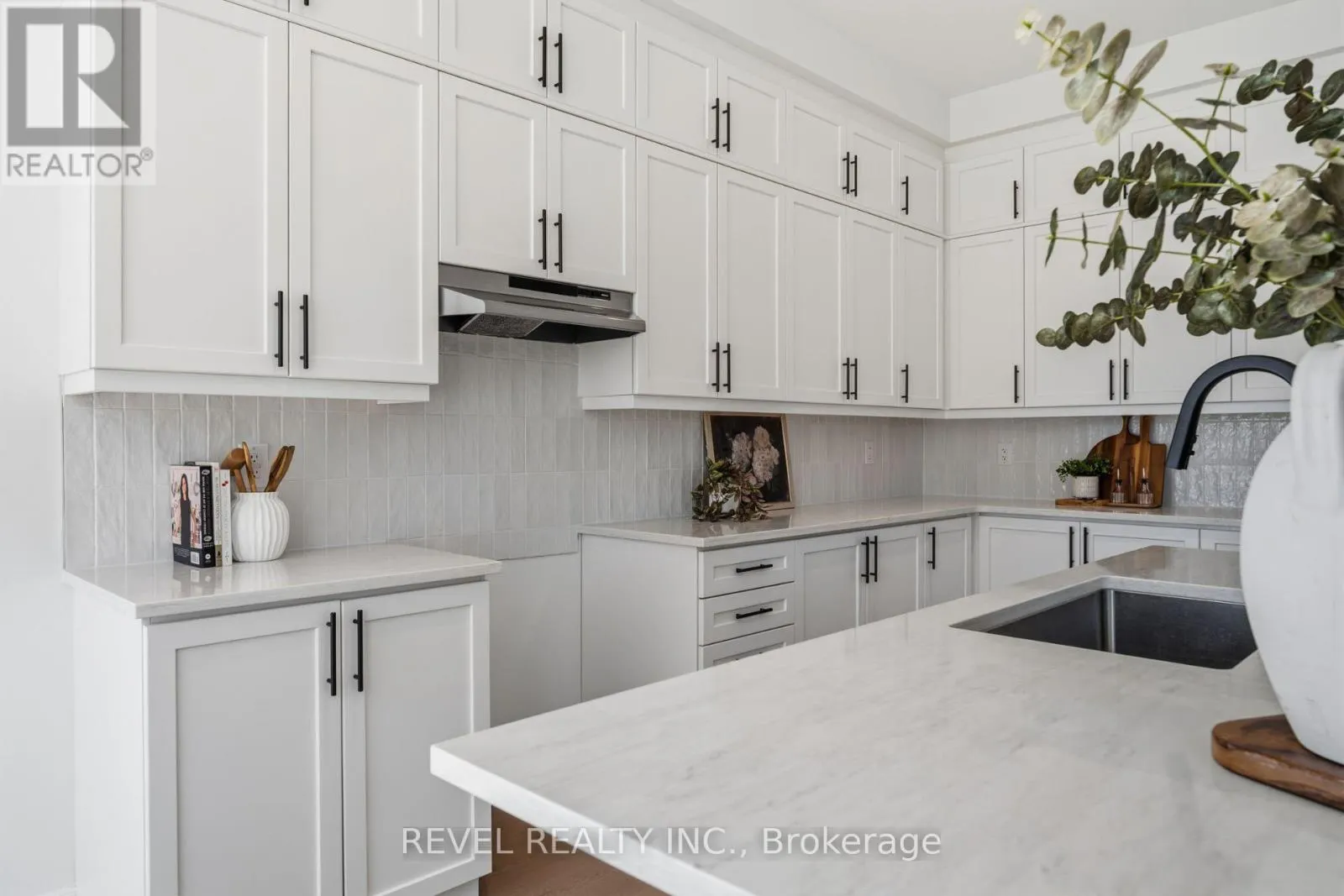 1251 BLACK BEAR TRAIL