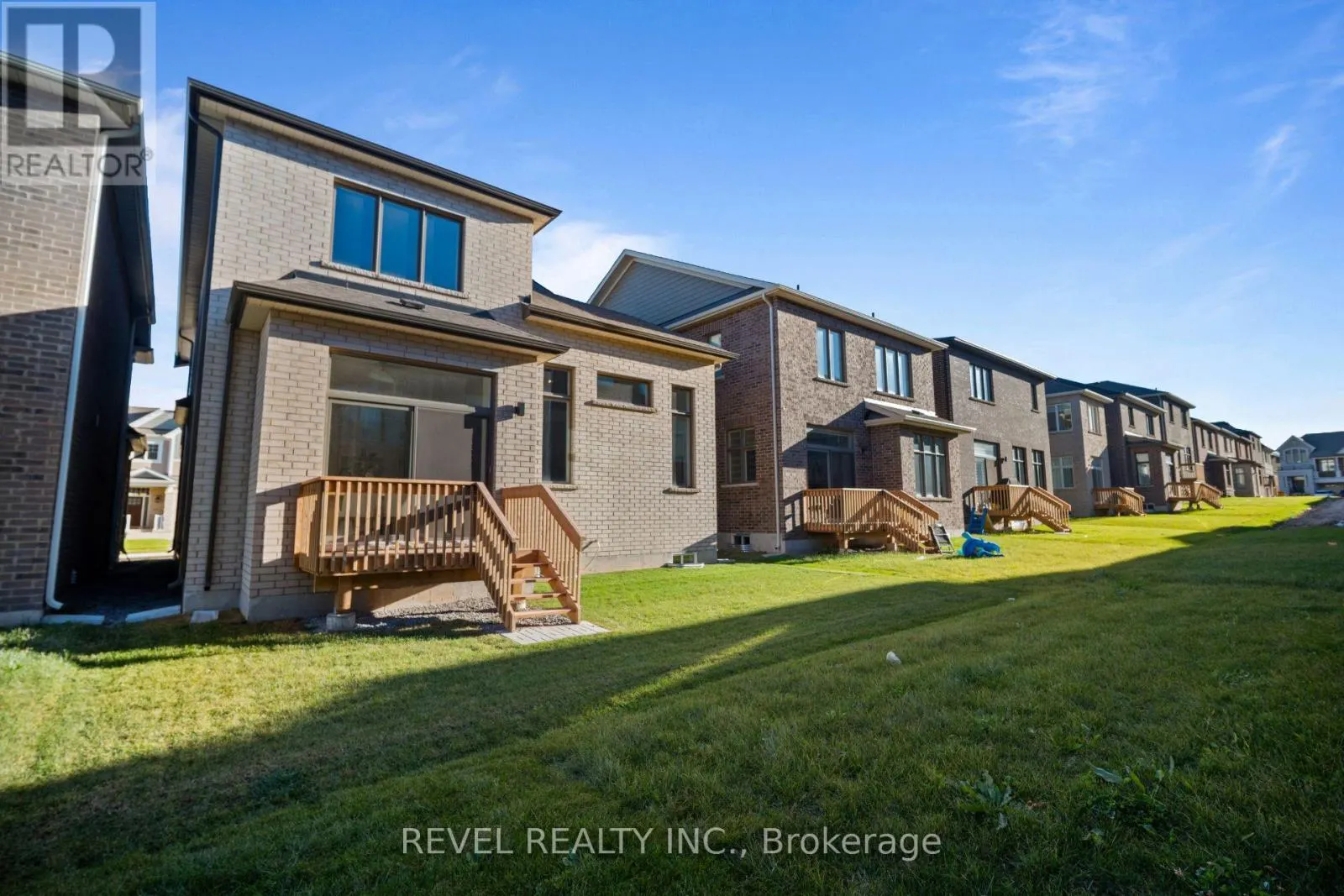 1251 BLACK BEAR TRAIL