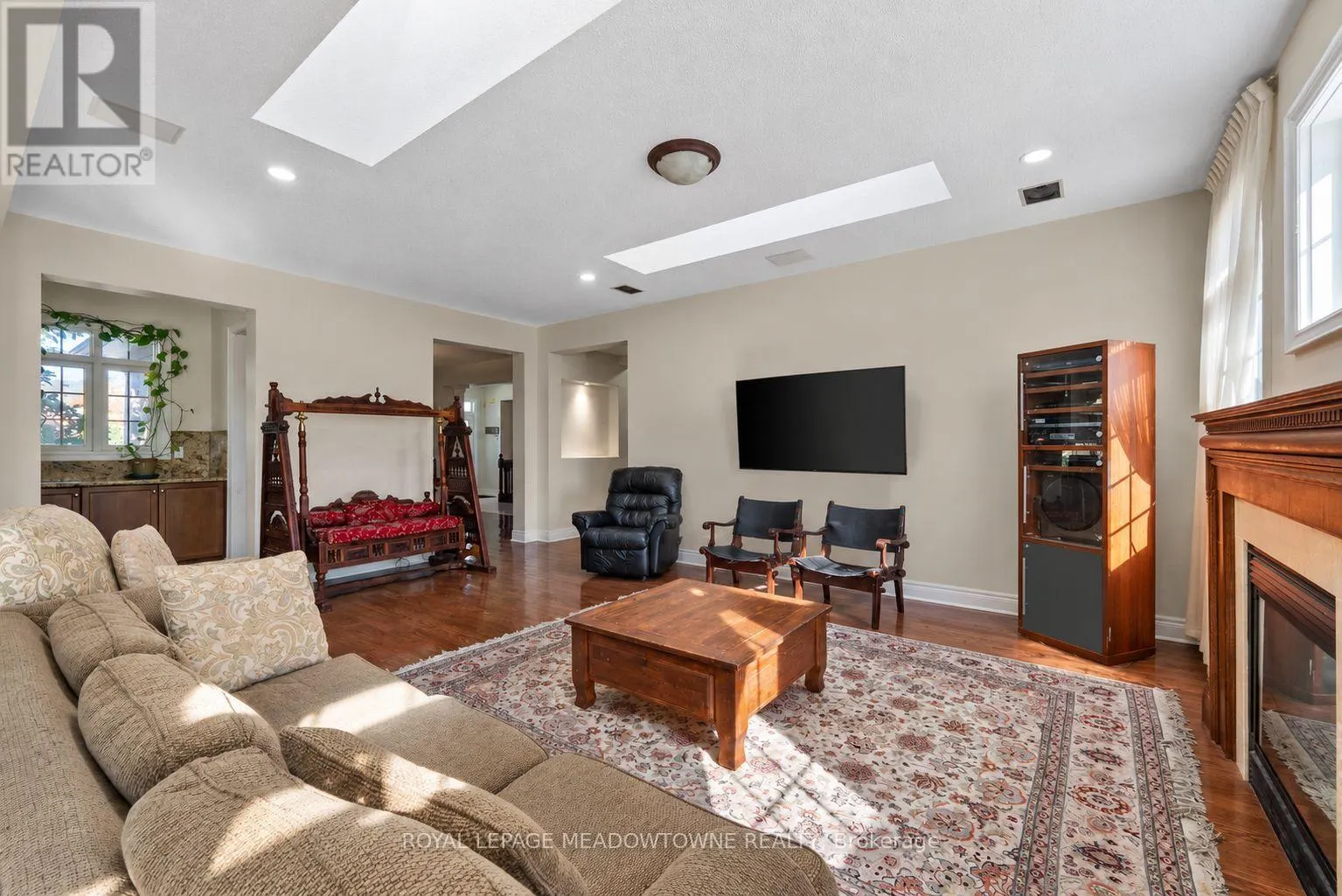 18 TRISTAN COURT