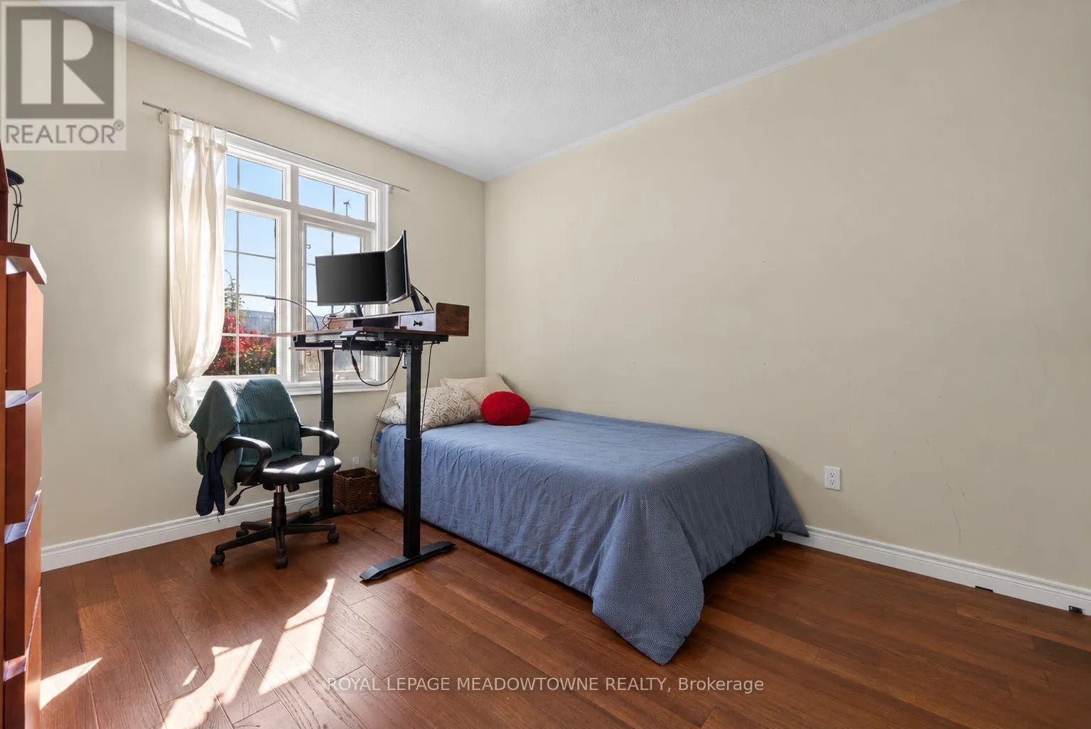 18 TRISTAN COURT