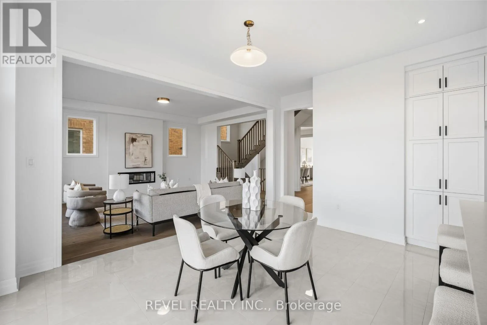 1153 MAVERICK WAY