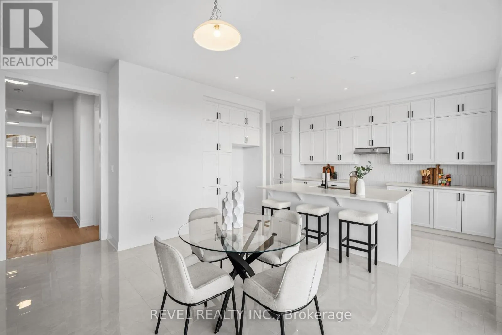 1153 MAVERICK WAY