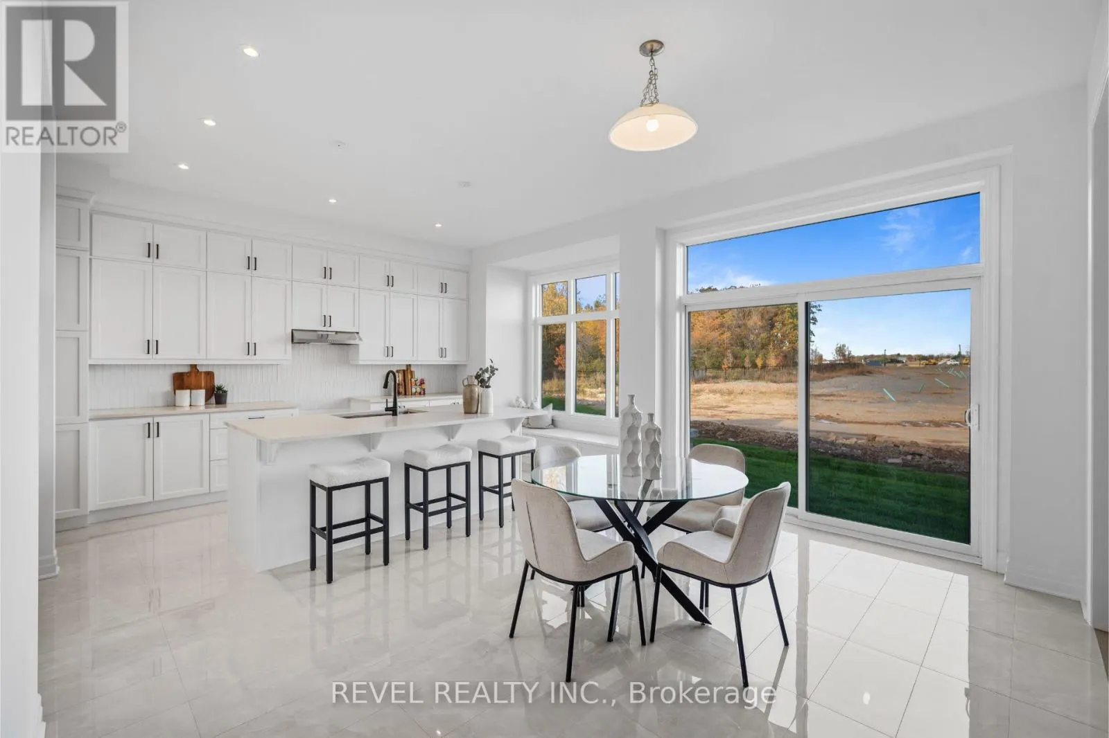 1153 MAVERICK WAY