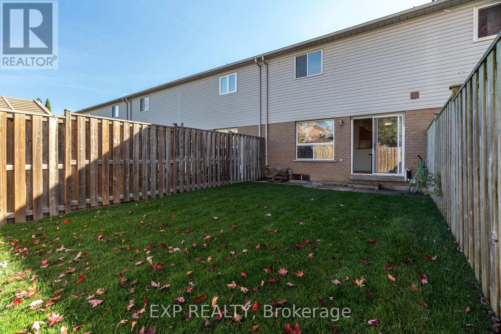37 - 200 CRESTHAVEN ROAD