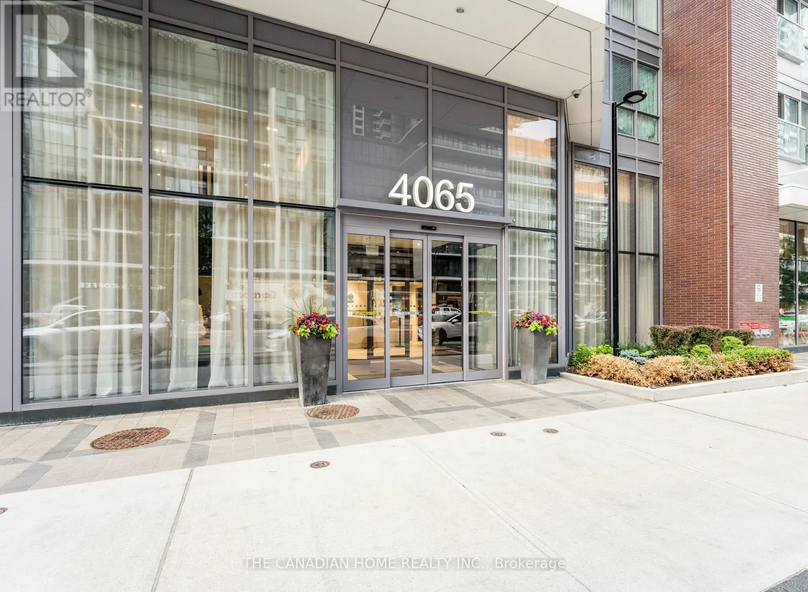 1412 - 4065 CONFEDERATION PARKWAY
