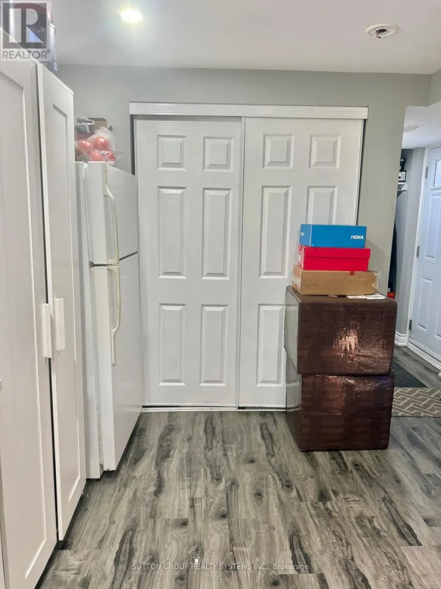 LOWER - 2668 WINDJAMMER ROAD