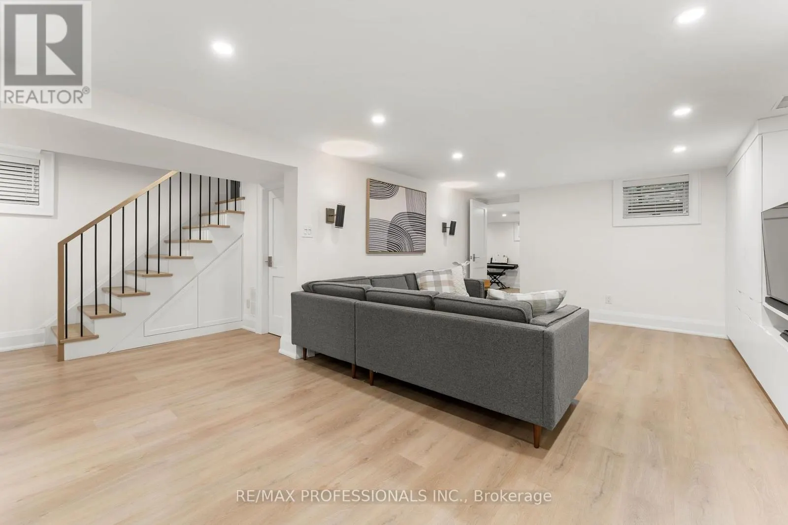 84 HUMBERVALE BOULEVARD