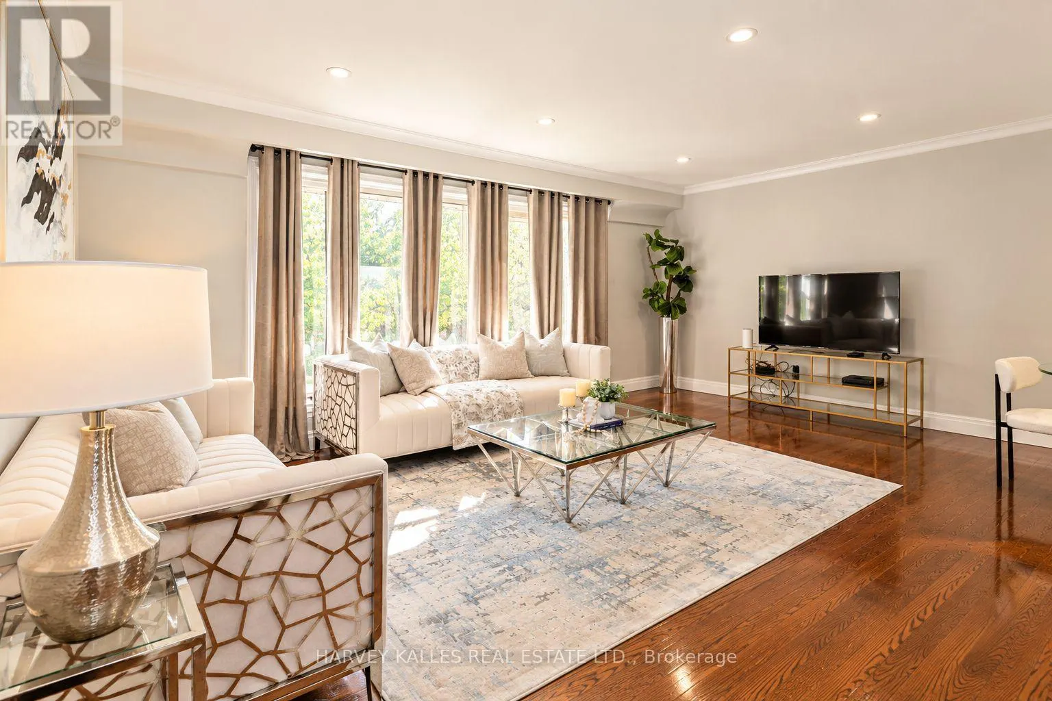 85 LETCHWORTH CRESCENT