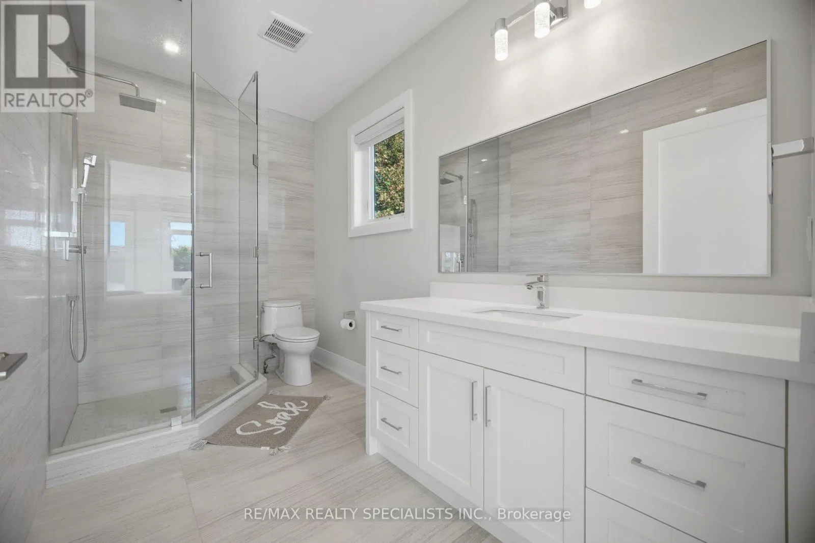 2107 LAKESHORE ROAD W