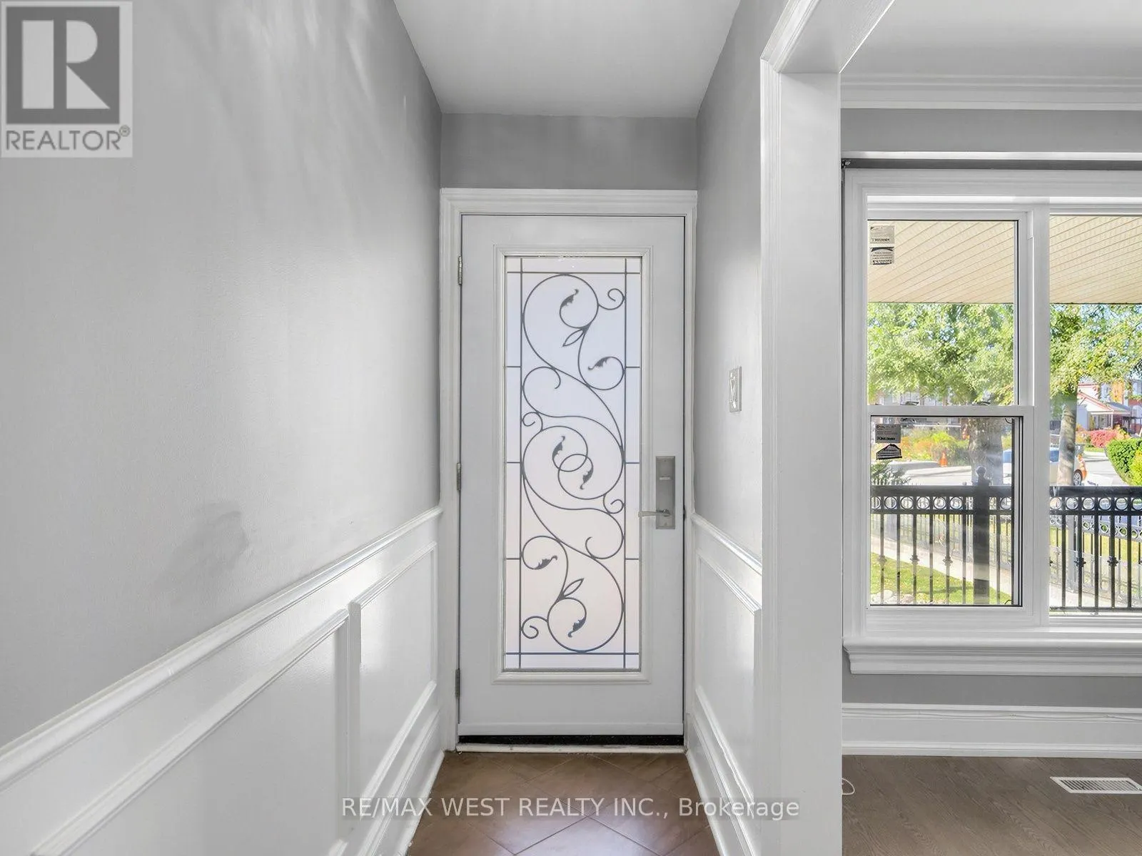 49 DYNEVOR ROAD