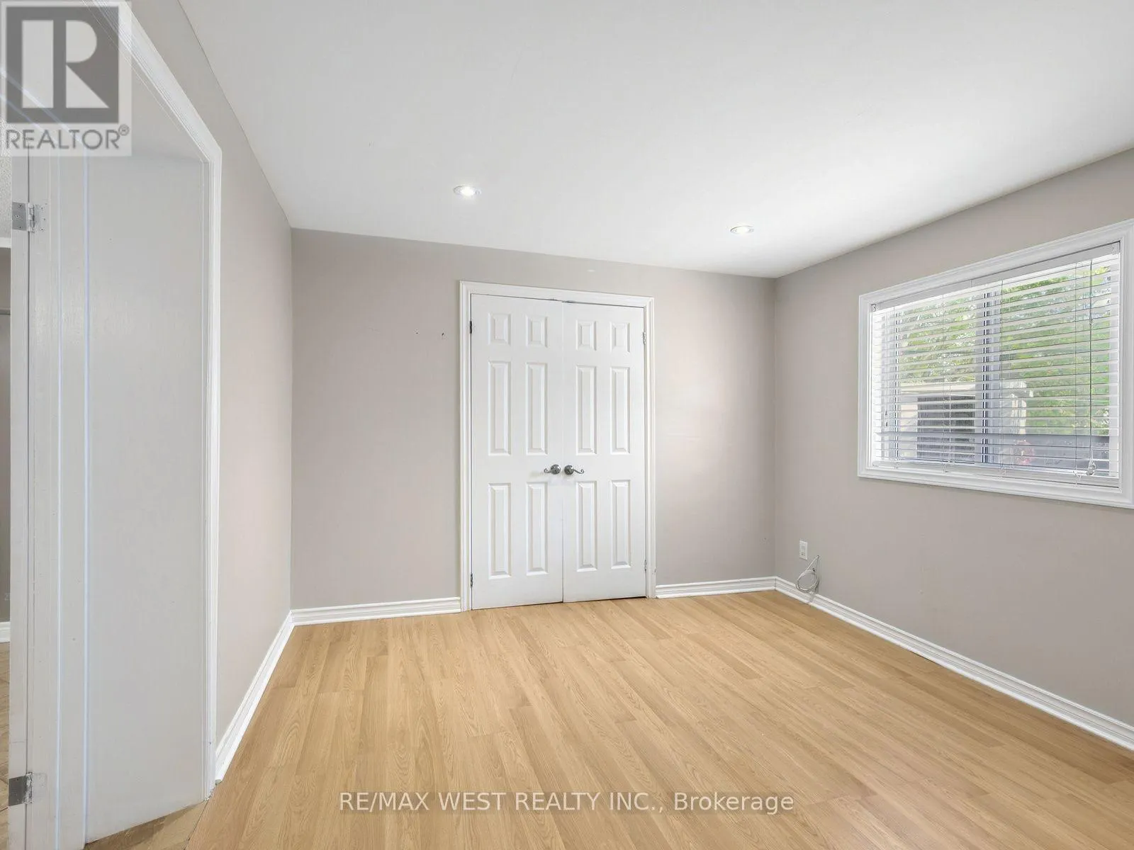 49 DYNEVOR ROAD