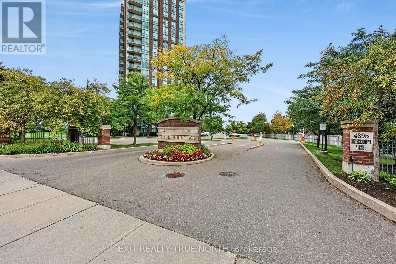 1703 - 4879 KIMBERMOUNT AVENUE