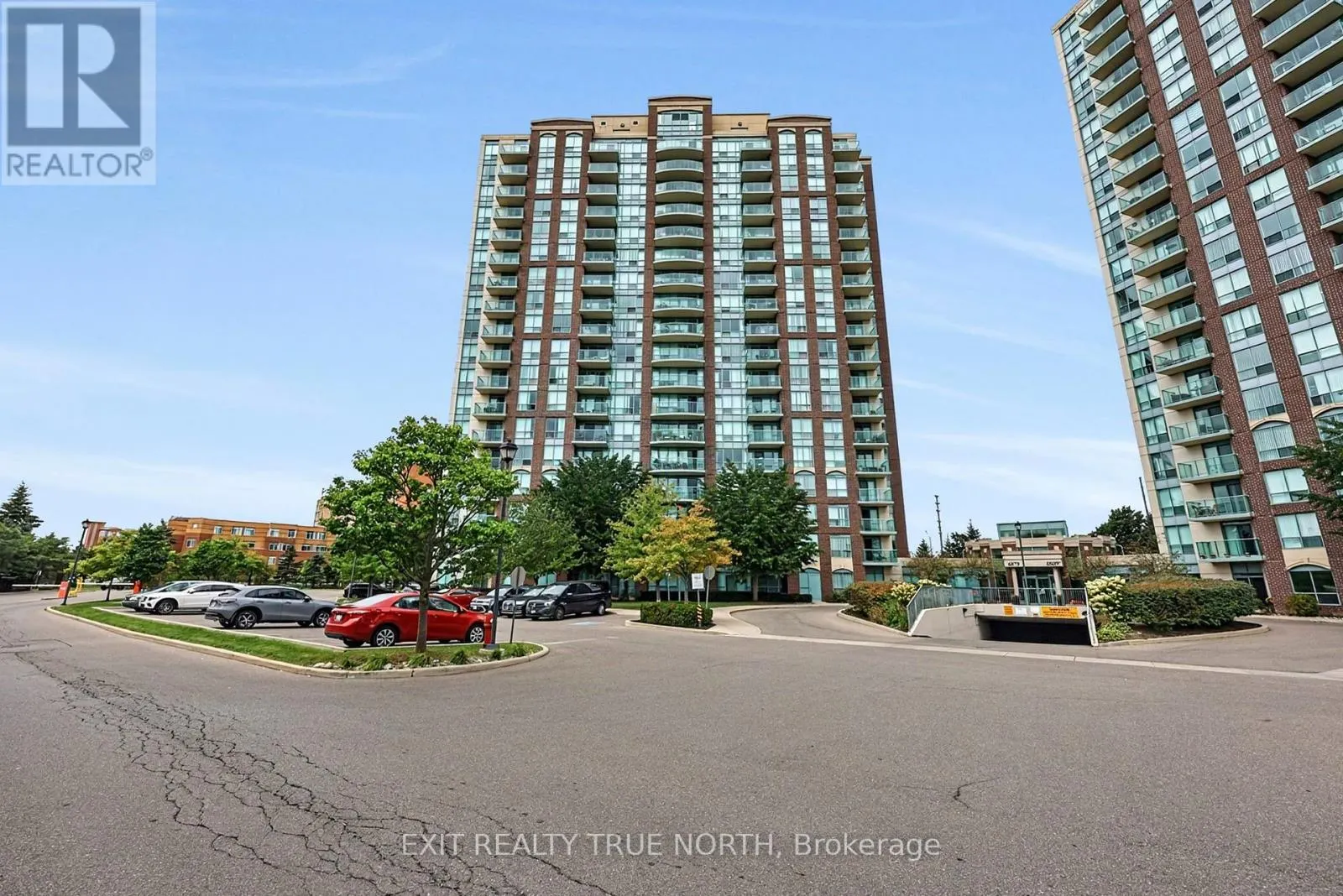 1703 - 4879 KIMBERMOUNT AVENUE