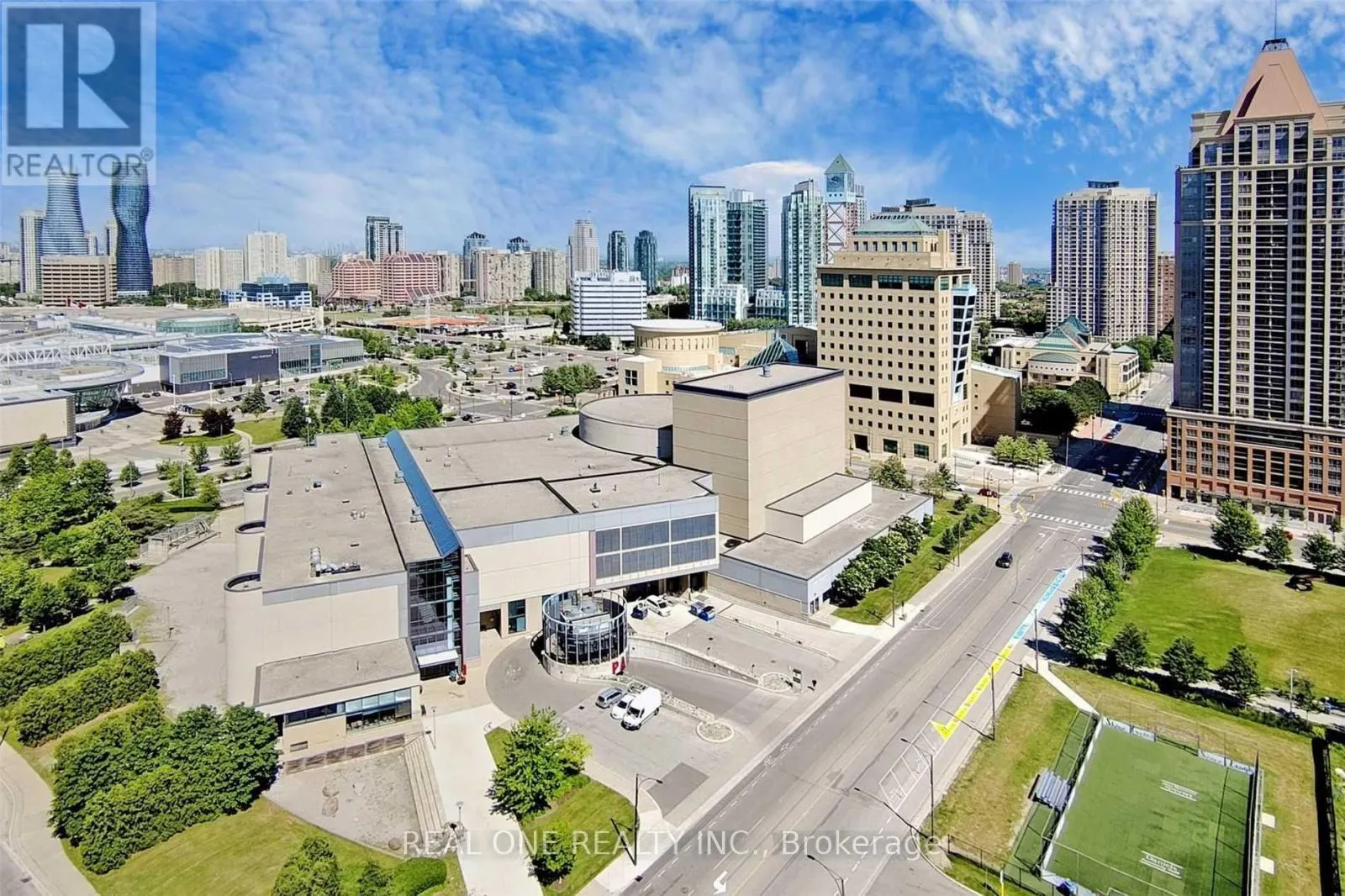 2208 - 365 PRINCE OF WALES DRIVE