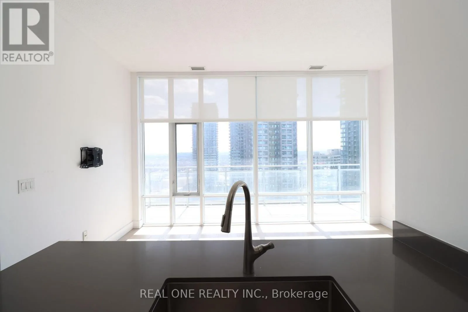 2208 - 365 PRINCE OF WALES DRIVE