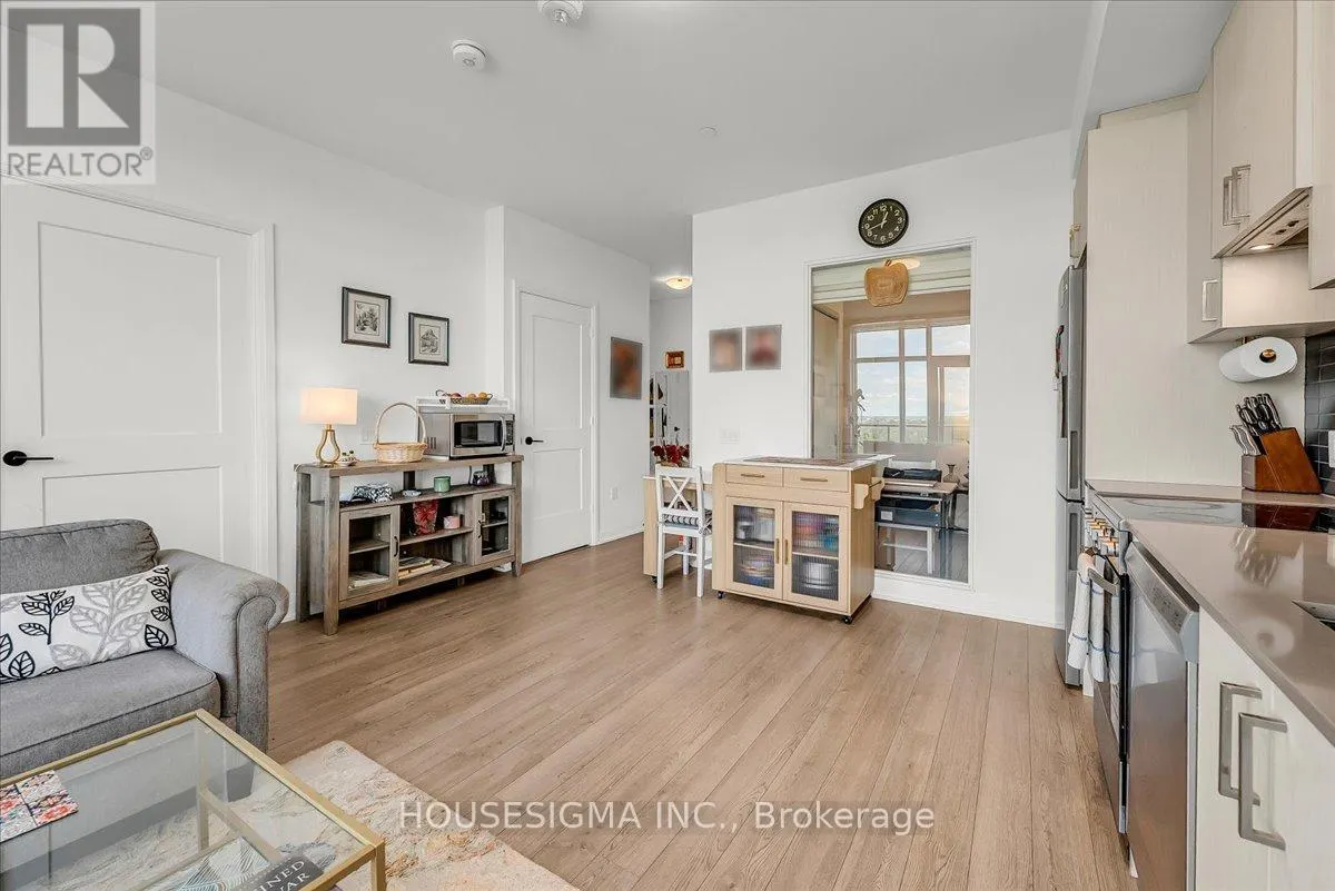 1006 - 50 GEORGE BUTCHART DRIVE
