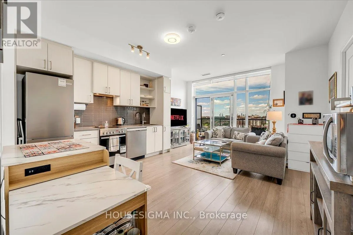 1006 - 50 GEORGE BUTCHART DRIVE