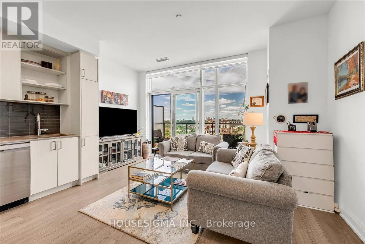 1006 - 50 GEORGE BUTCHART DRIVE