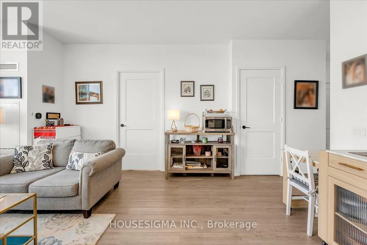 1006 - 50 GEORGE BUTCHART DRIVE