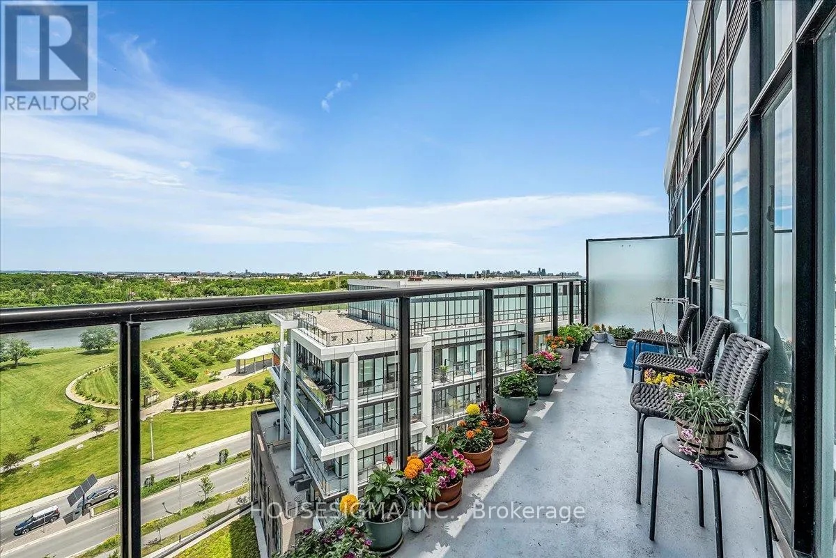 1006 - 50 GEORGE BUTCHART DRIVE