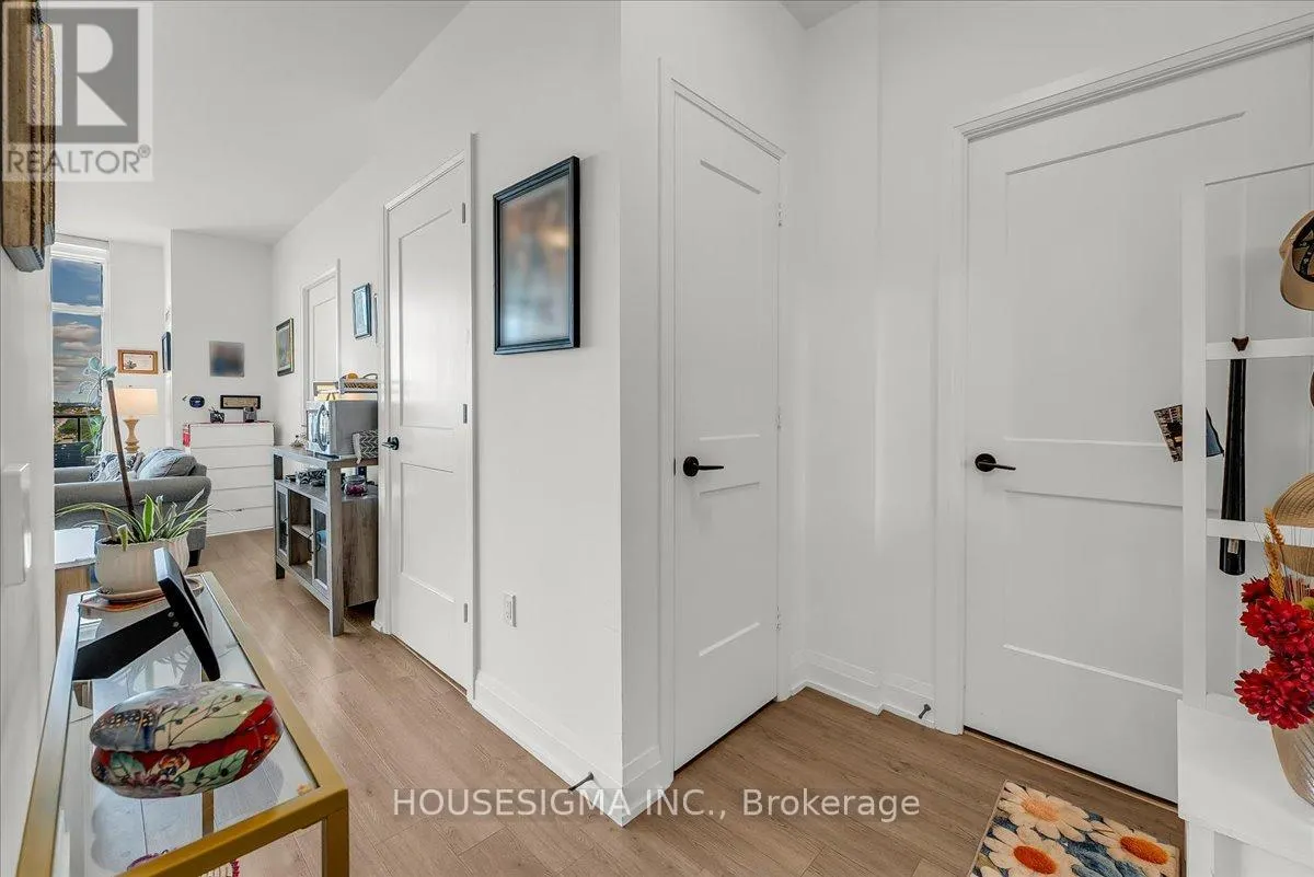 1006 - 50 GEORGE BUTCHART DRIVE