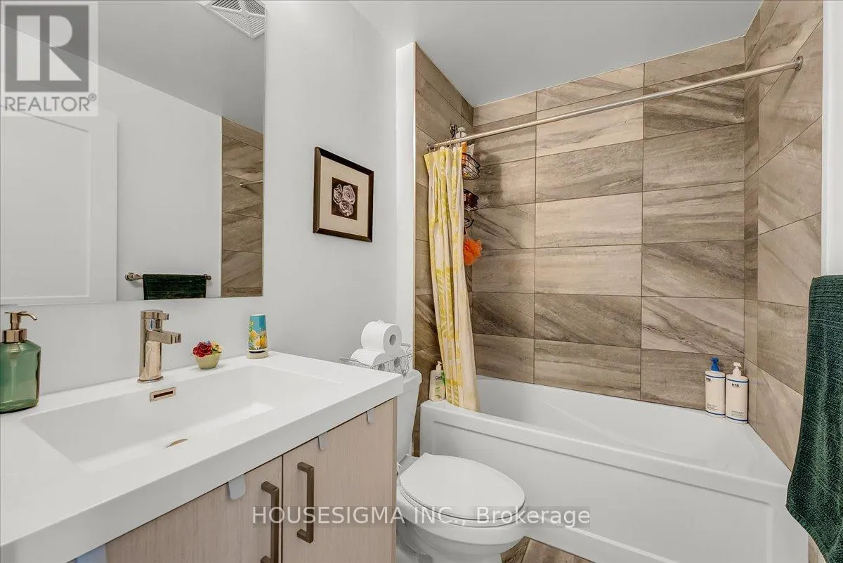1006 - 50 GEORGE BUTCHART DRIVE