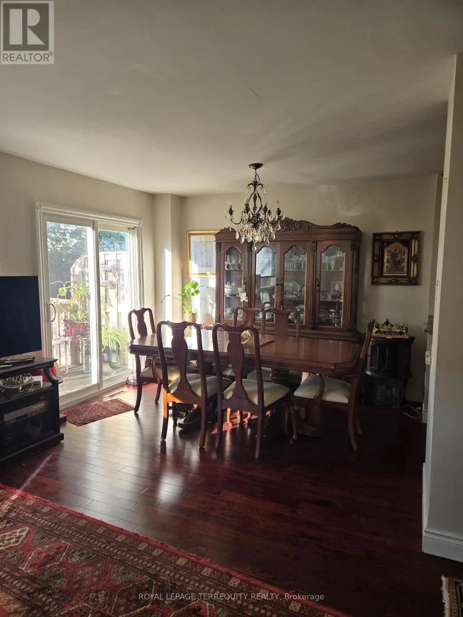 34 - 4635 REGENTS TERRACE