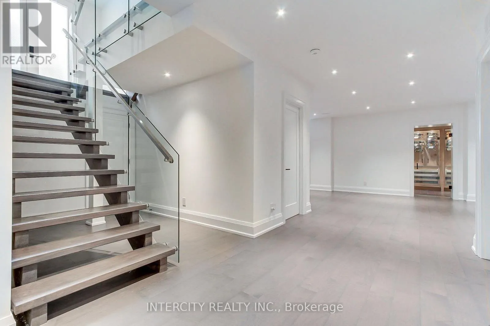 45 NORDALE CRESCENT