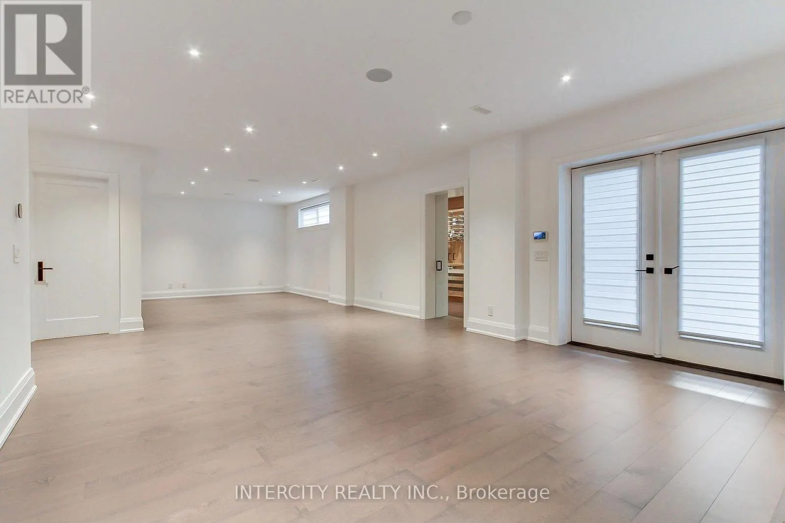 45 NORDALE CRESCENT