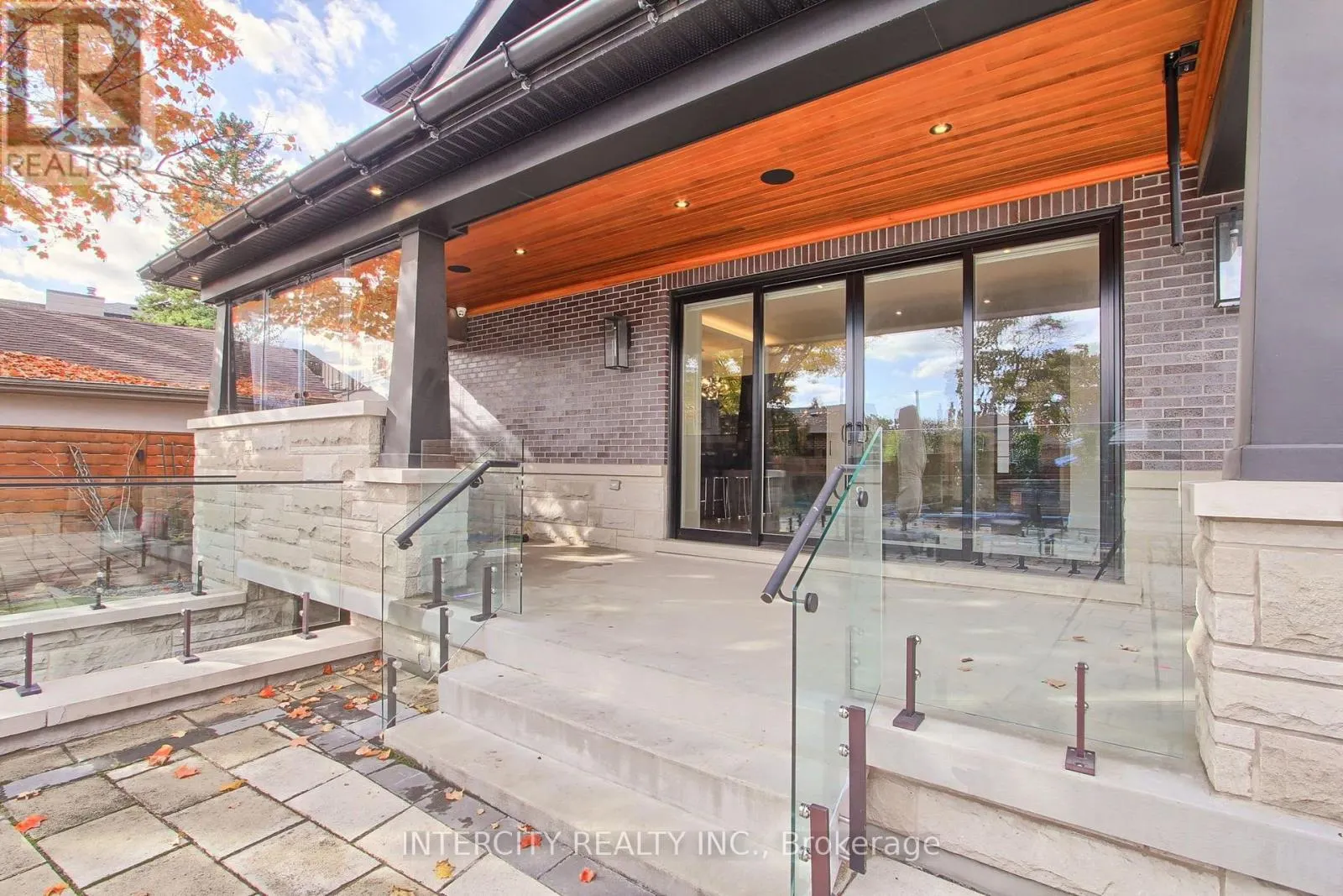 45 NORDALE CRESCENT