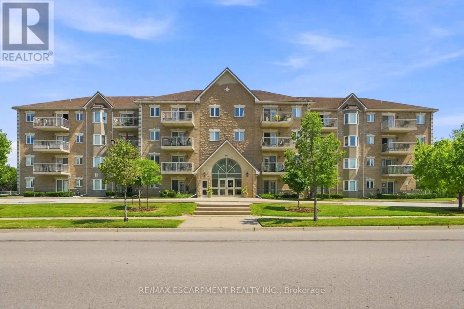 101 - 4016 KILMER DRIVE