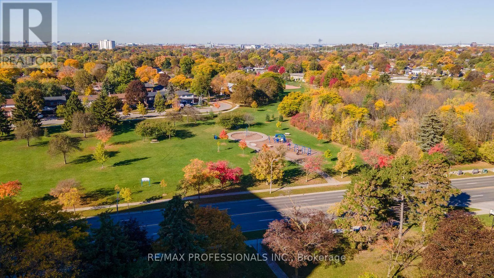 1102 - 451 THE WEST MALL DRIVE