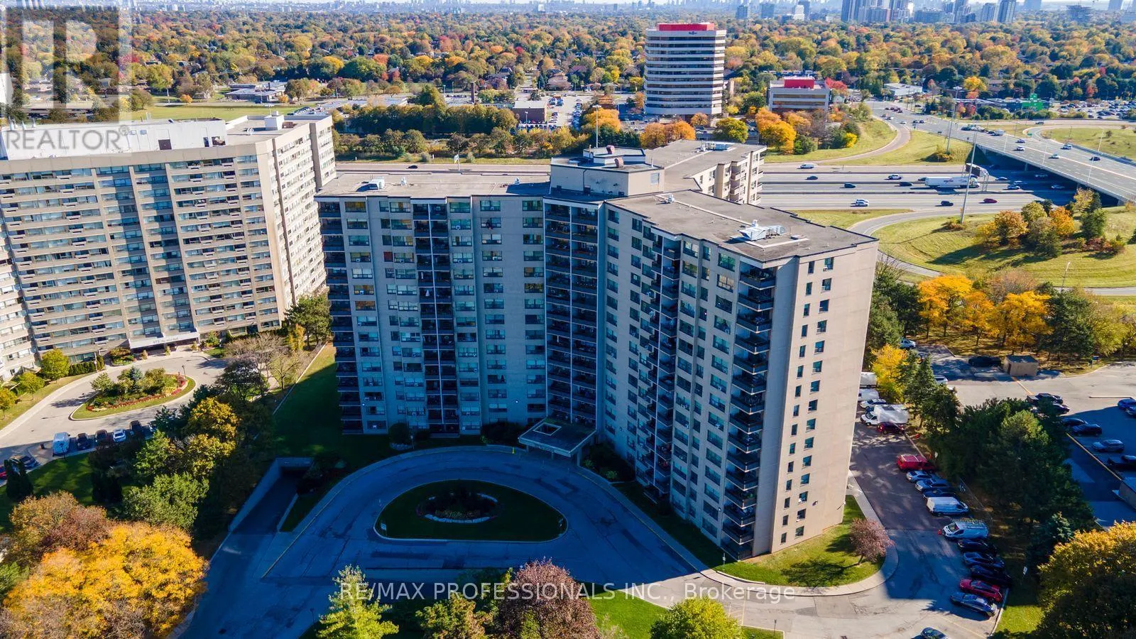 1102 - 451 THE WEST MALL DRIVE