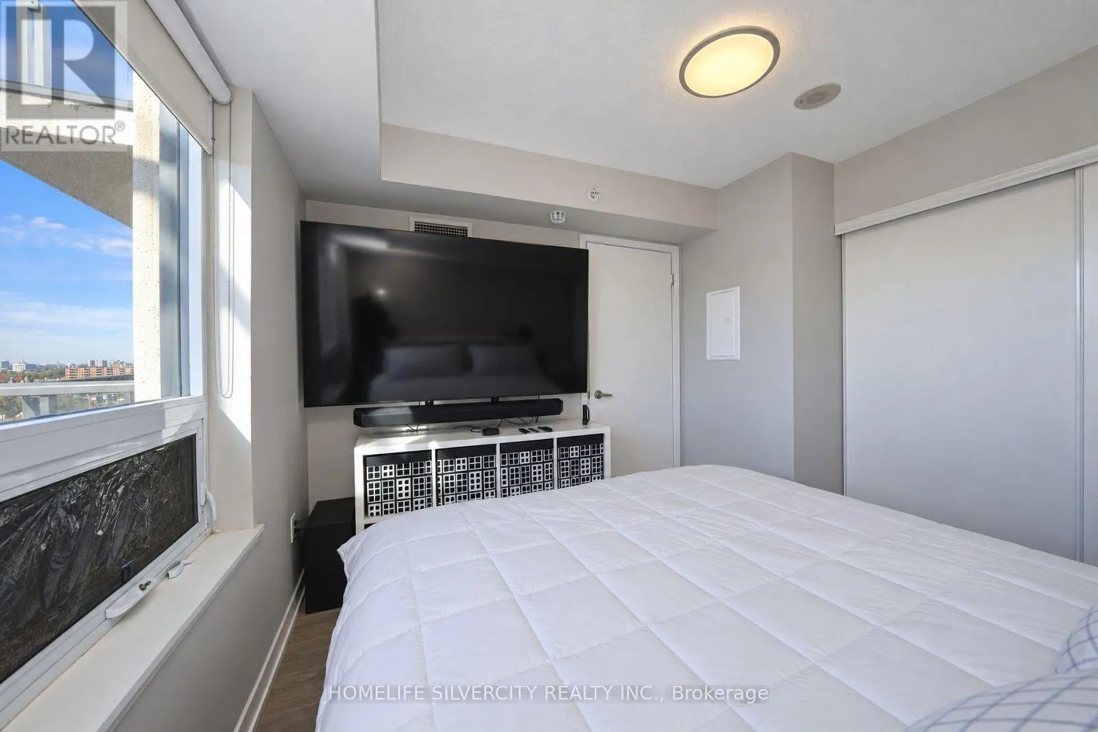 1405 - 1420 DUPONT STREET