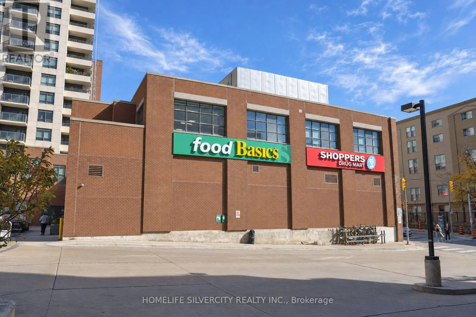 1405 - 1420 DUPONT STREET