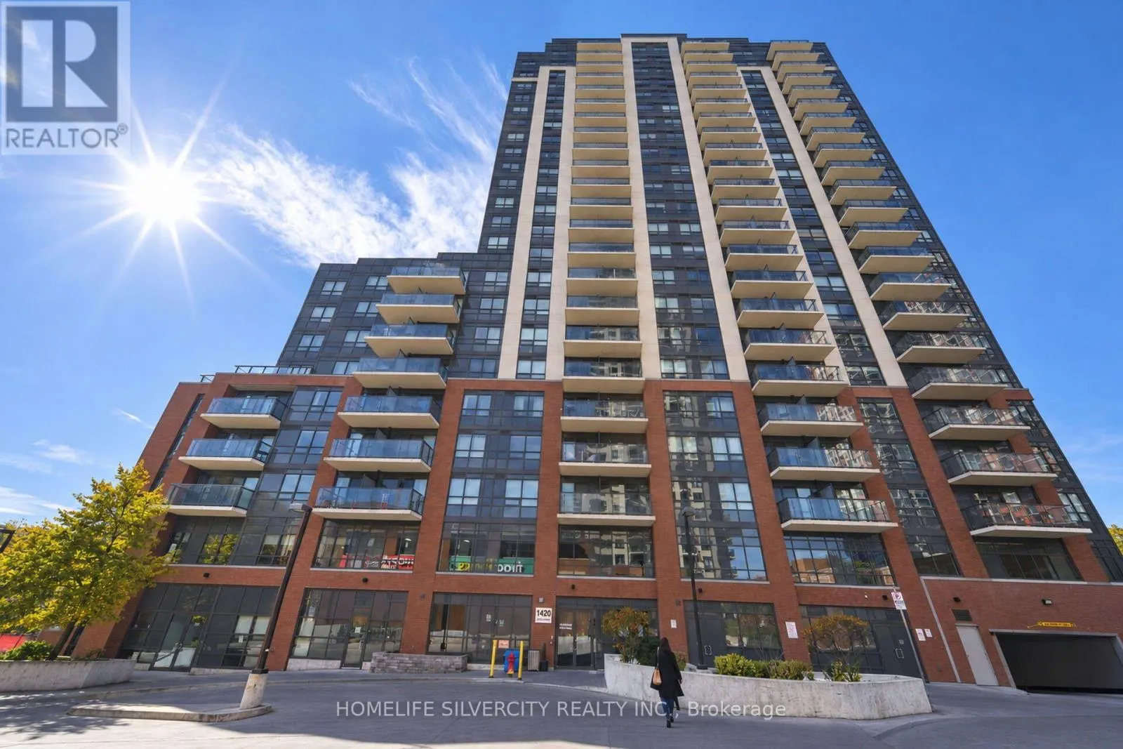 1405 - 1420 DUPONT STREET