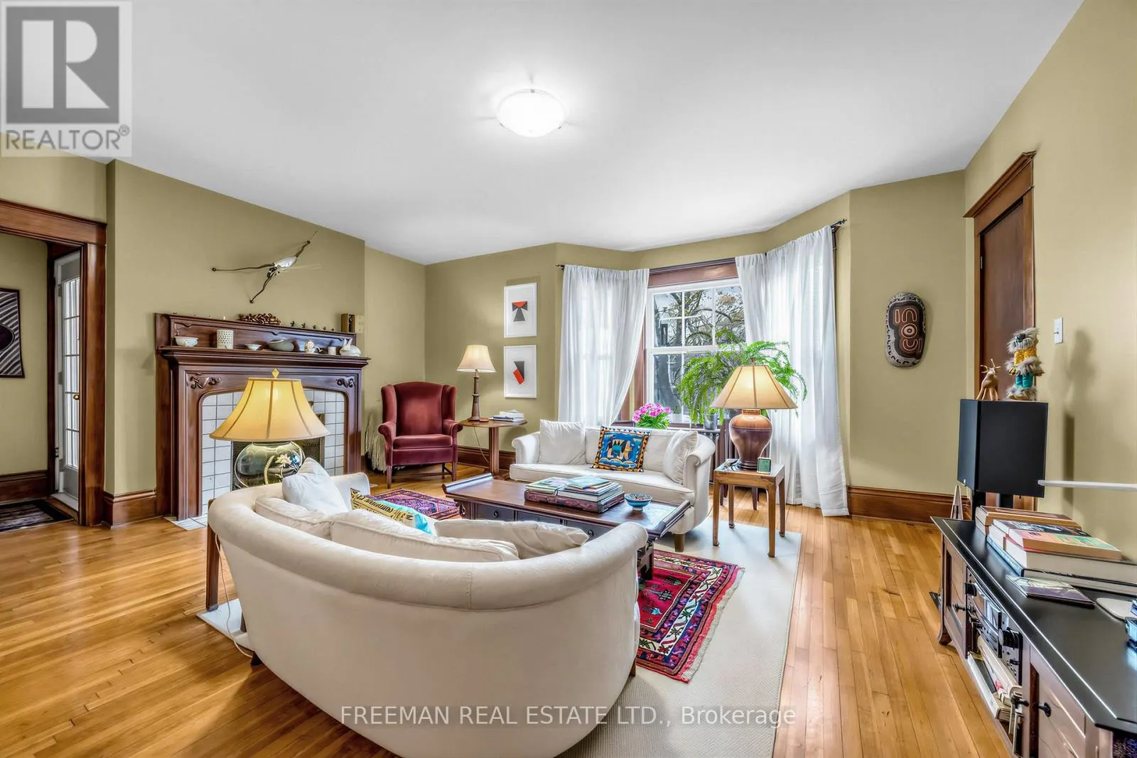 129 INDIAN ROAD