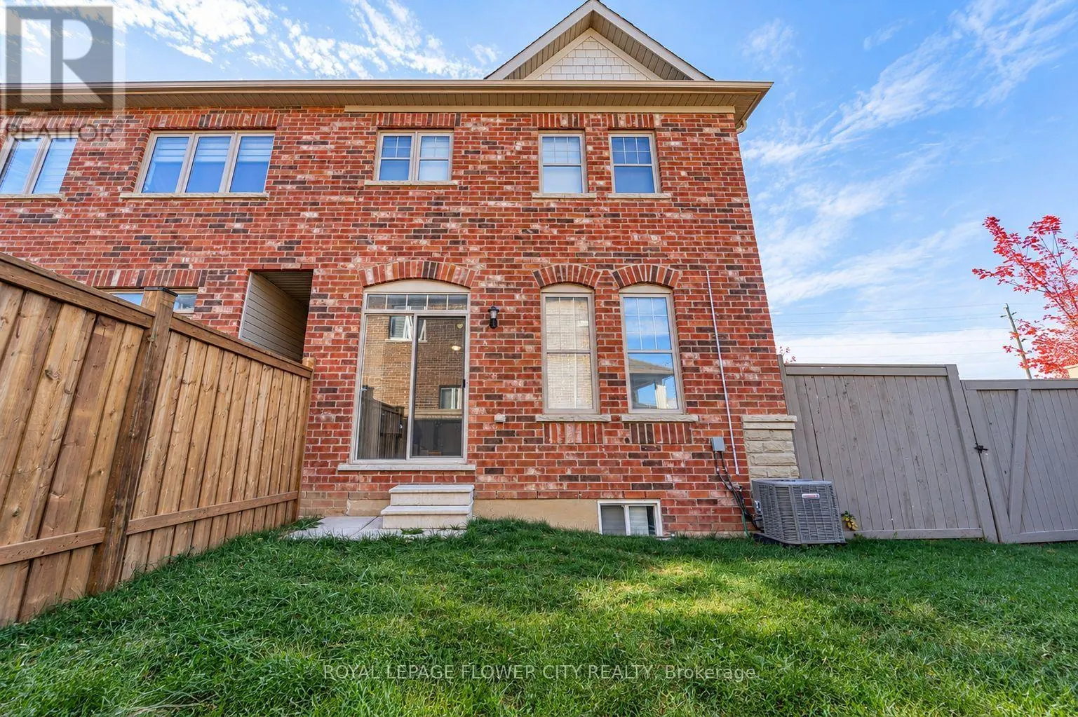 85 FINEGAN CIRCLE