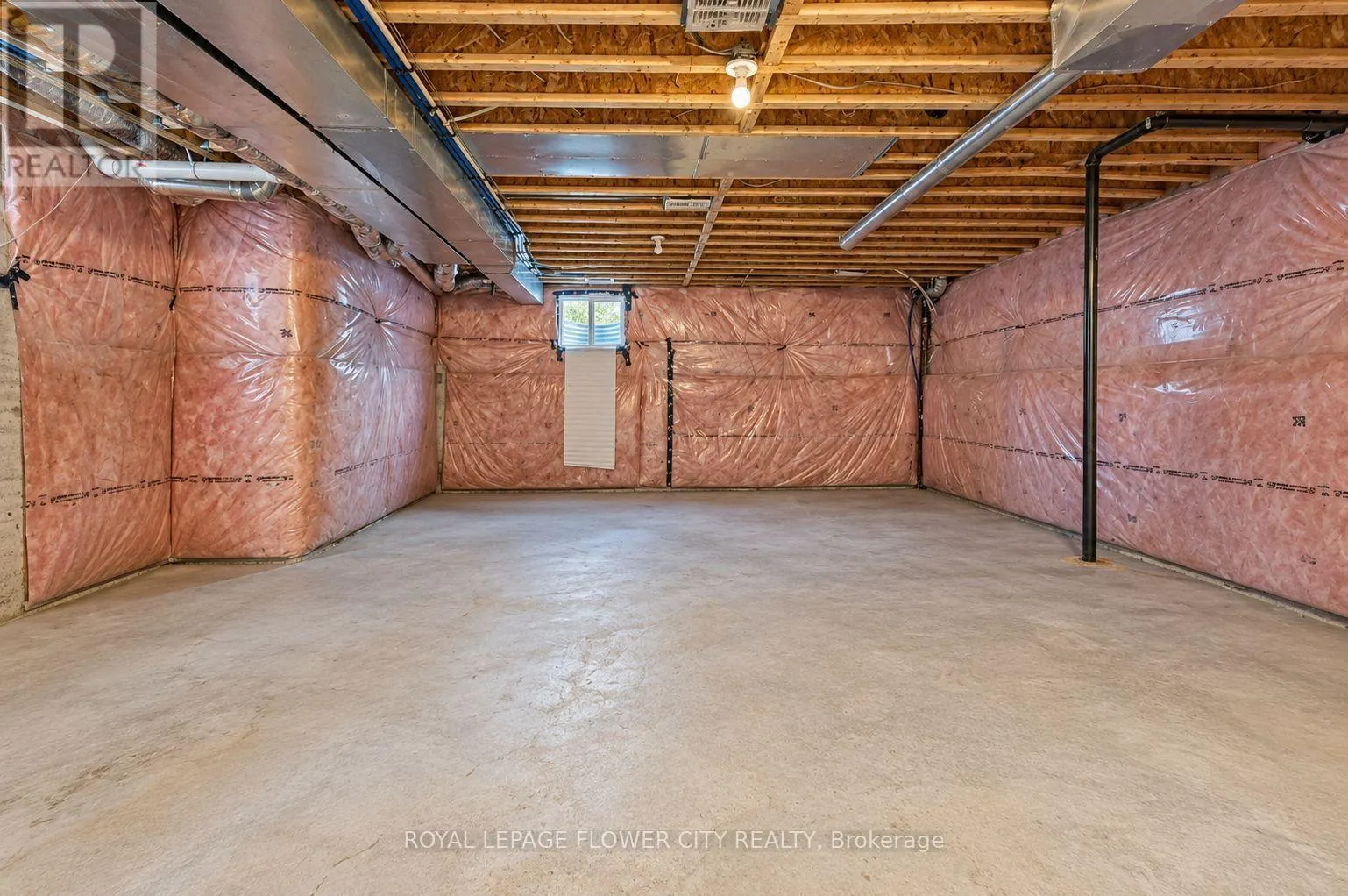 85 FINEGAN CIRCLE